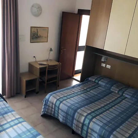 Hotel Ondina Lido di Jesolo Esterno foto